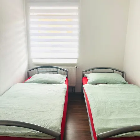 Komplettes Haus Naehe Messe Fuer Bis Zu 10 Gaeste Apartamento
