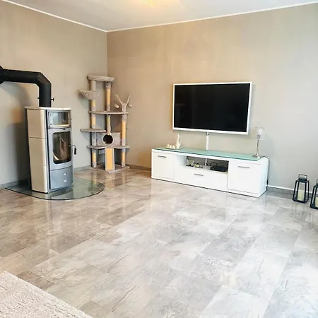 Apartamento Komplettes Haus Naehe Messe Fuer Bis Zu 10 Gaeste